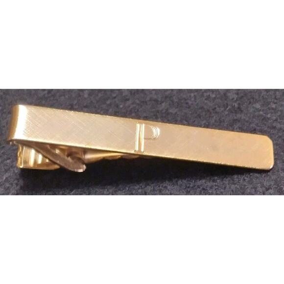 Vintage Tie Clip Bar Letter P Goldtone 2 Inches Length Peter Paul Patrick Pete - Picture 2 of 8